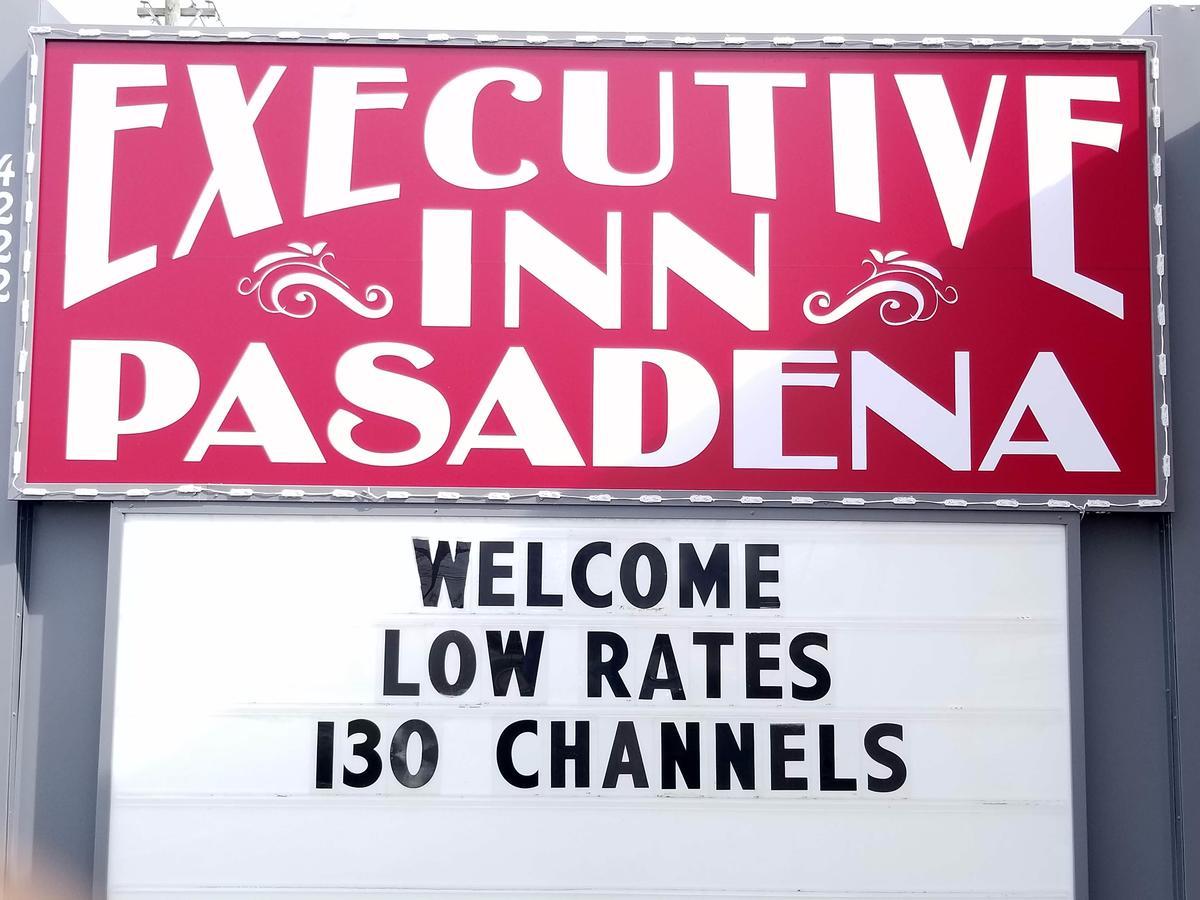 Executive Inn Pasadena Exteriér fotografie